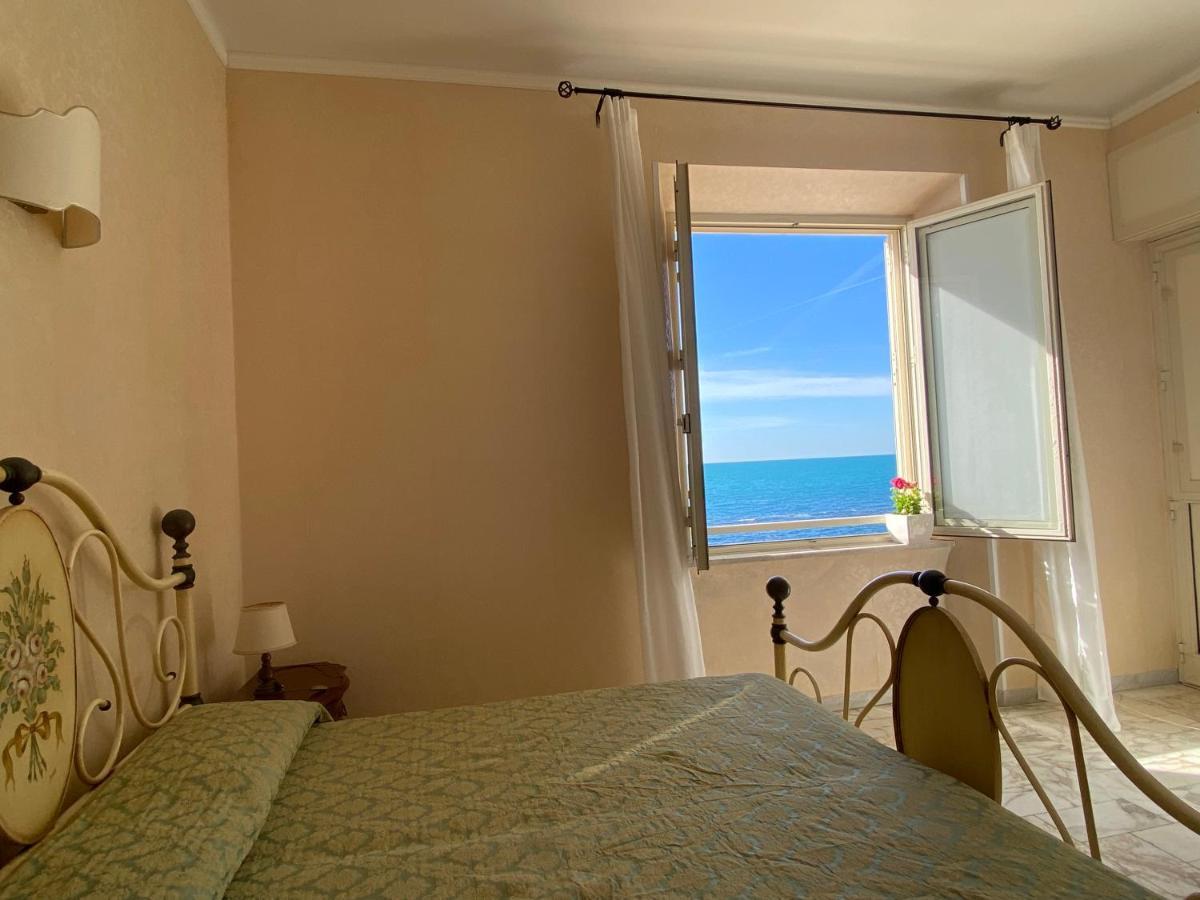 Hotel Le Najadi Santa Marinella Zewnętrze zdjęcie